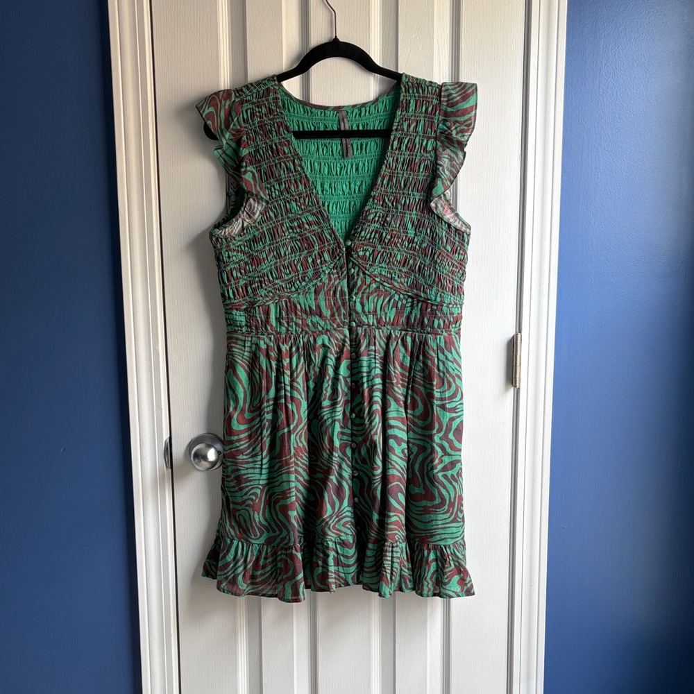 NWOT Anthropologie Peregrine Mini Dress Women's M Animal Print Smocked Ruffle - Picture 3 of 11